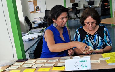 Programa Educación en Ciencias Basada en Indagación (ECBI) de la Universidad de Chile
