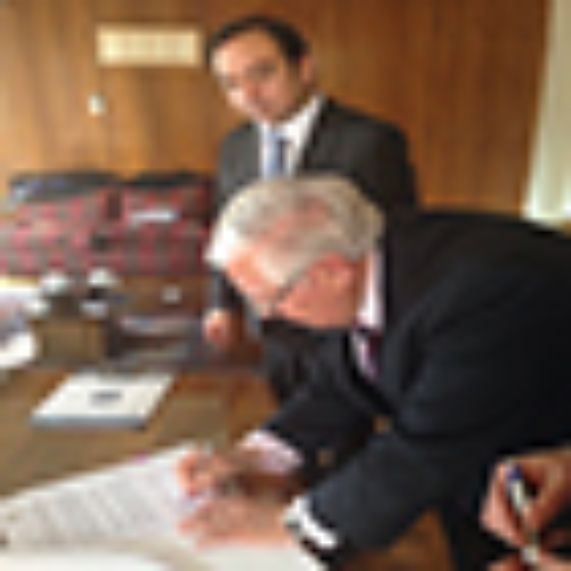 IEI firma convenio de cooperación con la Asociación de Diplomáticos de Carrera (ADICA)